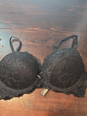 Smart & Sexy Black Lace Push-Up Bra Underwire Rhinestone Detail 36B